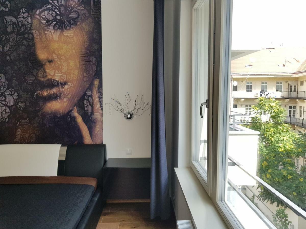 New Residence Apartments Near Wenceslas Square Prague Exterior photo